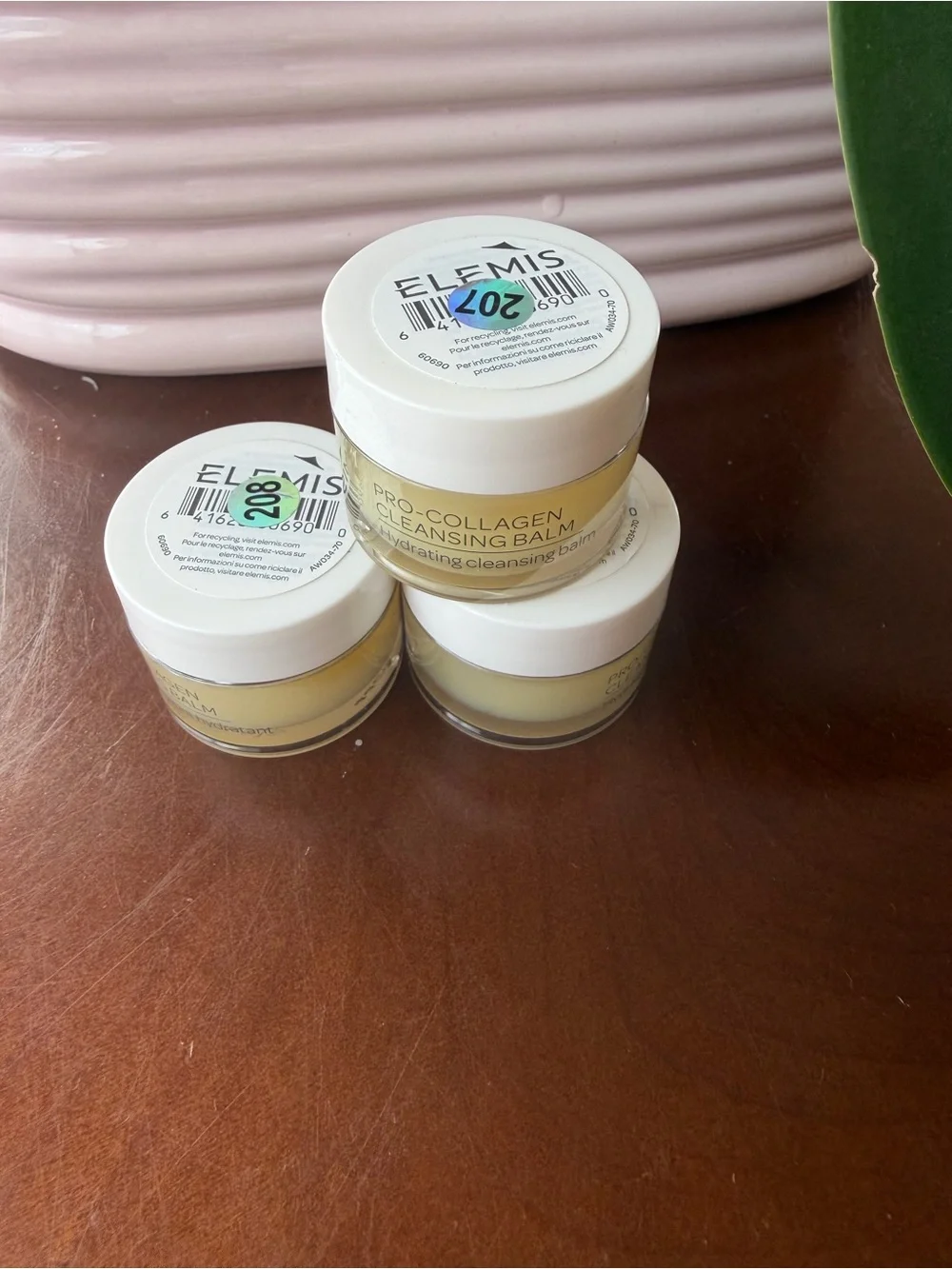 ELEMIS Pro-Collagen Cleansing Balm - White & Pale Yellow Jars